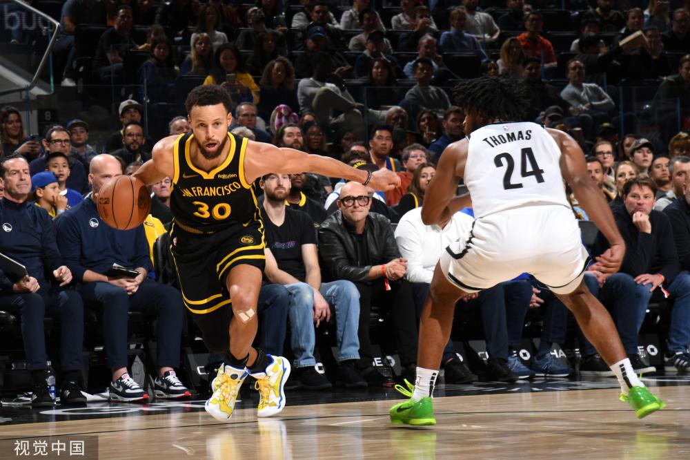 受采访时的 受采访时的